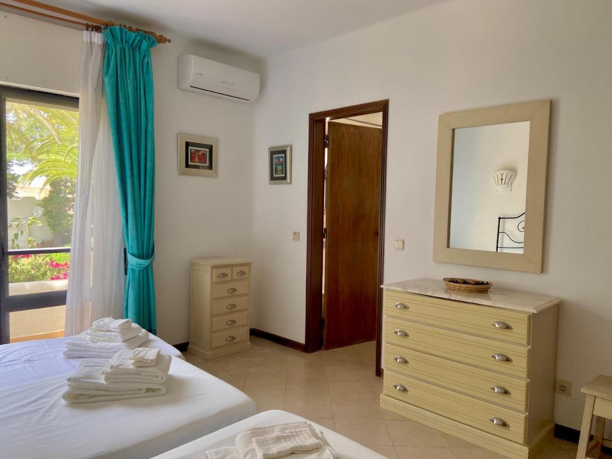 Beautiful Villa With Terrace & Garden Ferragudo  Exterior photo